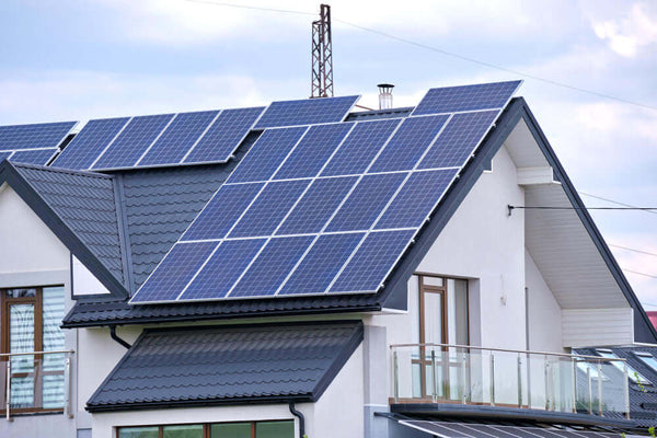 Solar PV: the benefits of having Solar Panels in your home